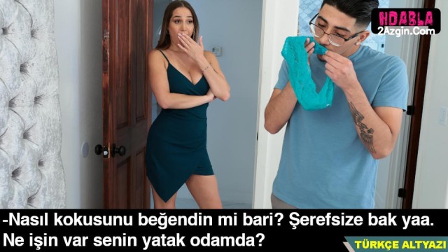 Sevgilimin ateşli anasının külotlarını koklarken enselendim